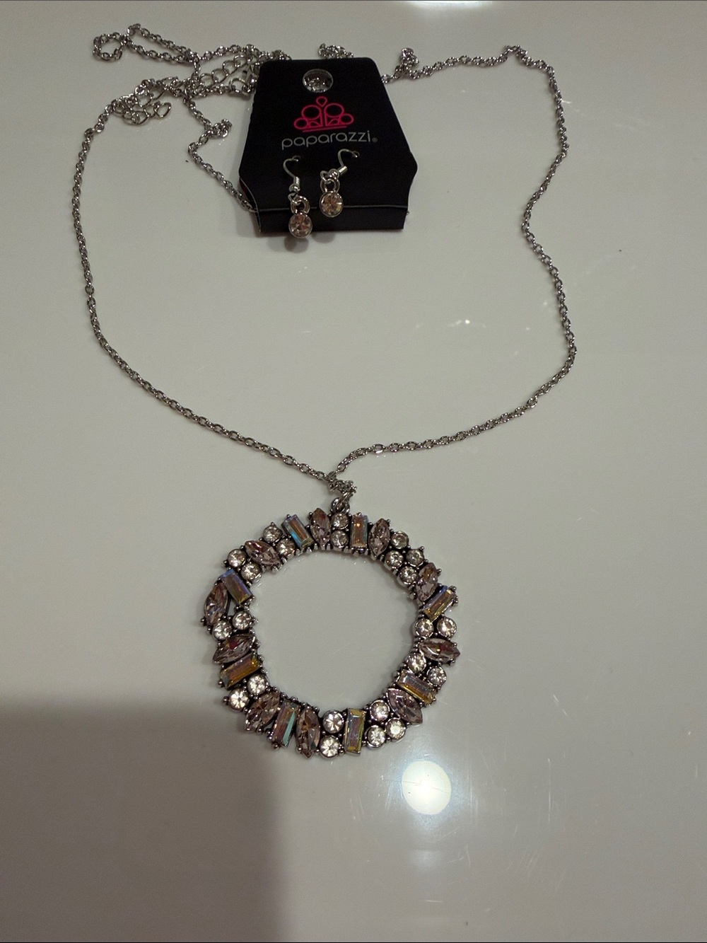 paparazzi Silver Crystal and Iridescent Circle Pendant Necklace